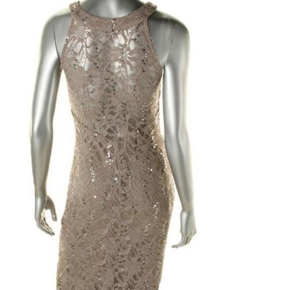 R& M Richard's sold out evening Gown - Picture 6 of 8